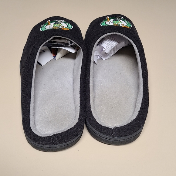 Boston Celtics embroidered slippers size 9-10 - Picture 5 of 8